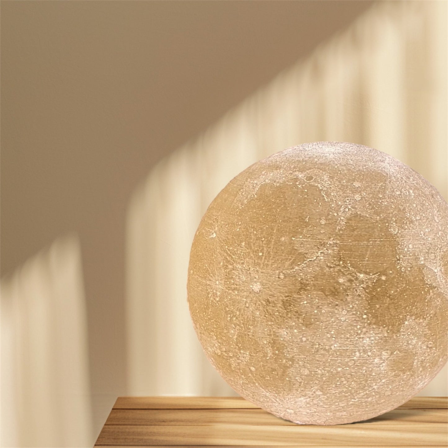 Luna Decorativa Iluminada con Relieve 3D